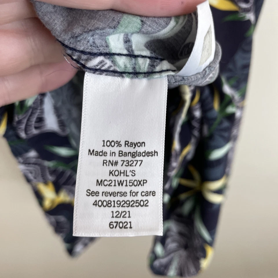 Croft & Barrow Rayon Shirt Mens 3XLT Tall XXXL Multicolor Totem Pole Short SLV - Image 4 of 4