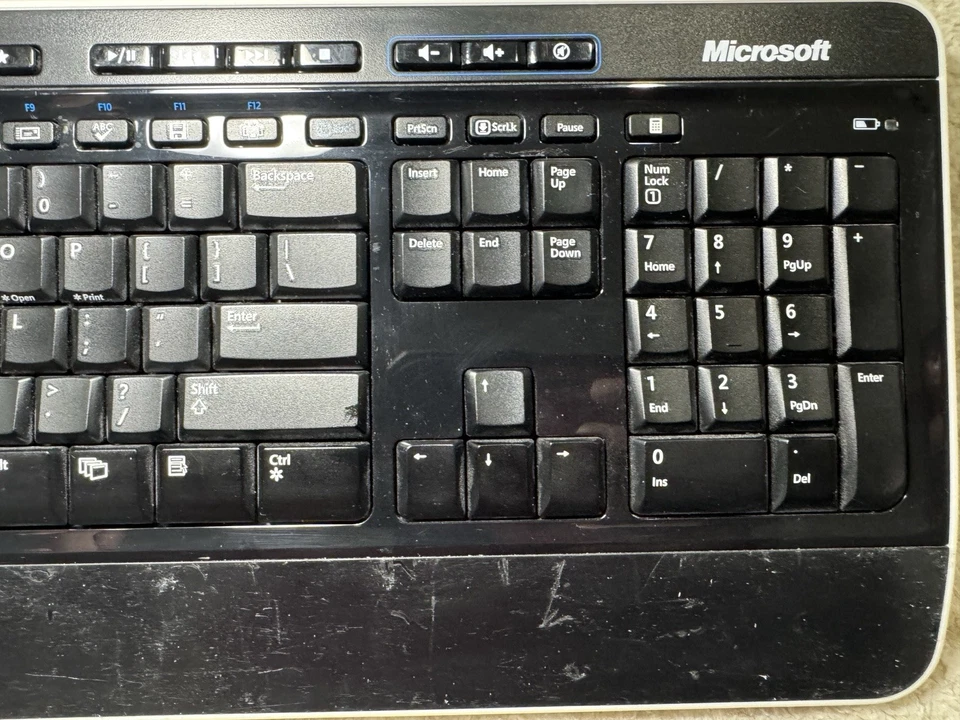 Microsoft Black Wireless Keyboard 3000 v2.0 1379 ~ No Receiver, Untested, AS-IS - Image 2 of 4