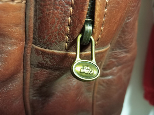 The Bridge Leather Travel Bag - Picture 3 of 21