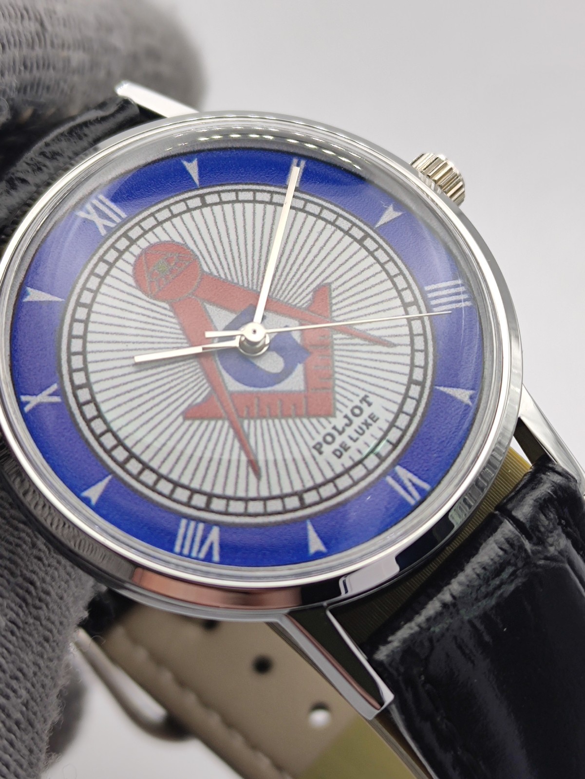 Poljot de Luxe Masonic Style Men's Watch  Slim 2209 Vintage Mechanical Soviet 