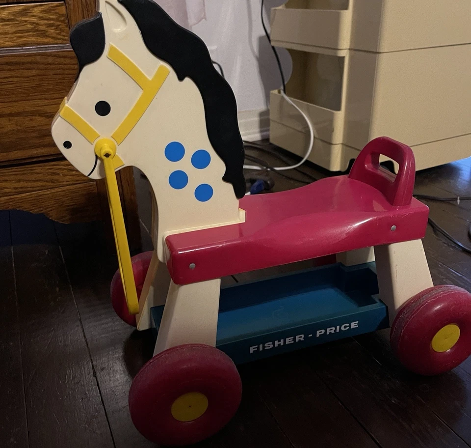 Brinquedo vintage 1973 Fisher Price passeio a cavalo - Imagem 2 de 4