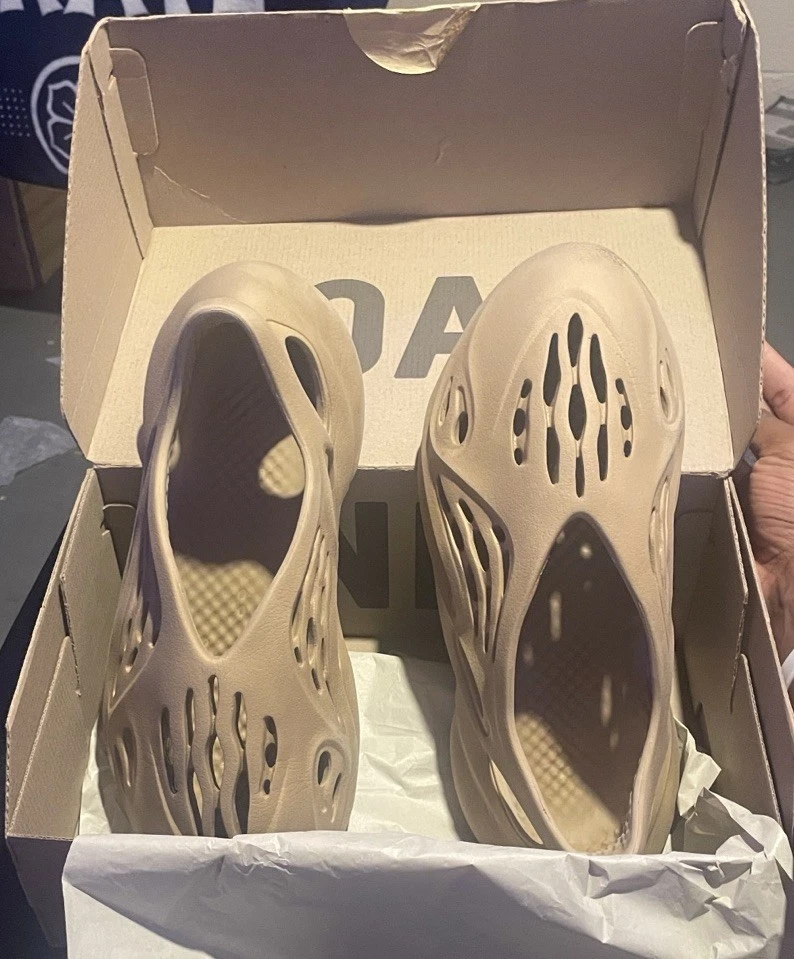 Adidas Yeezy Foam Runner RNR Stone Salt Beige, Talla 12 Foto 2 de 4