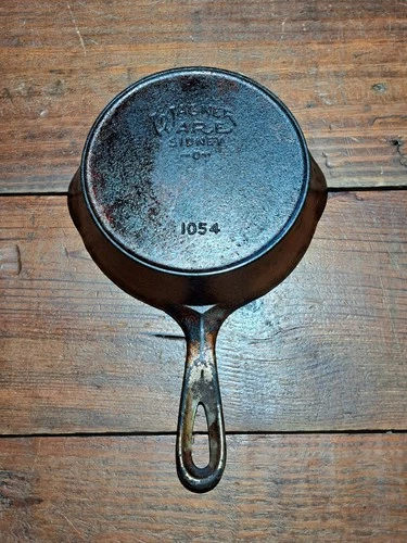 #4 WAGNER WARE SIDNEY -O- 1054 Nickel-Plated Cast Iron Skillet Outer Heat Ring