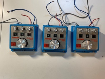 Märklin HO, 3 Stück electronic Fahrgerät 6600