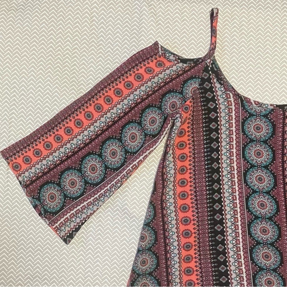 Boho Chic Patterned Blouse - image 4