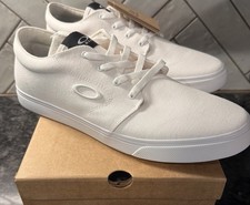 Oakley Split White Sneakers Men  s Size 12 Casual Streetwear Shoes New in Box