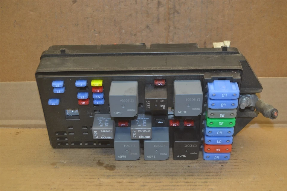 2002-2005 Buick Century caixa de fusíveis junção fabricante de equipamento original 10332972 módulo 533-X11 - Imagem 3 de 4