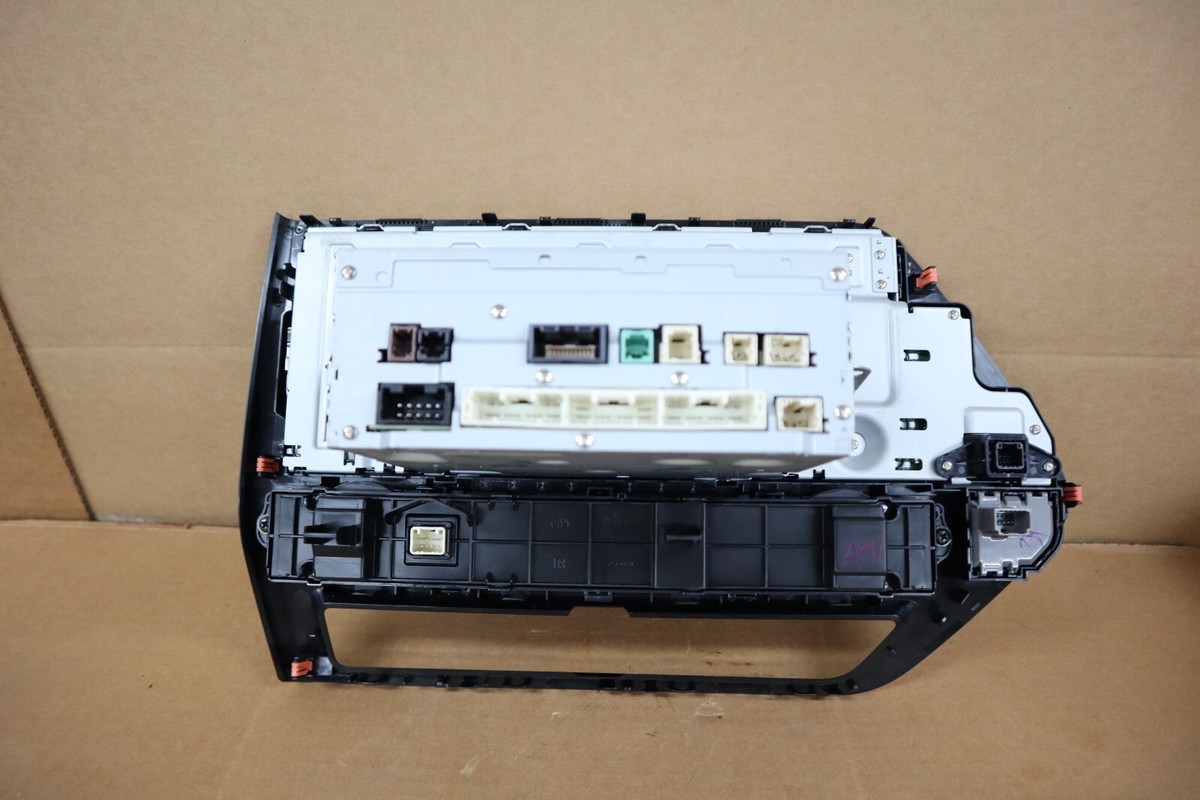 2023 2024 Toyota Kluger RHD Radio GPS Information Display Screen