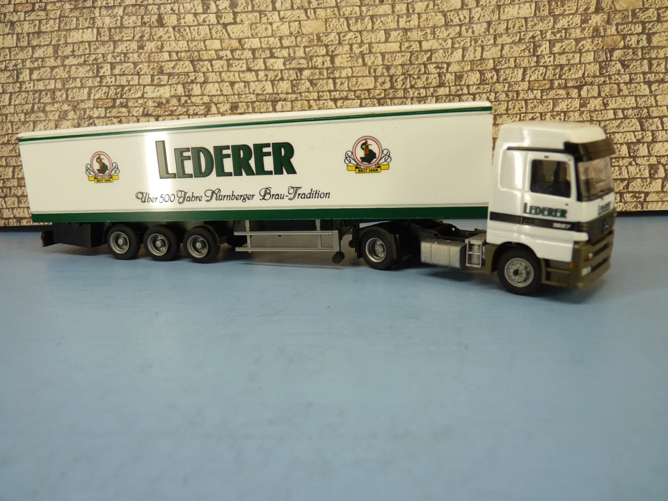 ALBEDO HO 1/87 Camion MERCEDES + REMORQUE BIERE "LEDERER" 02 - Photo 2/4