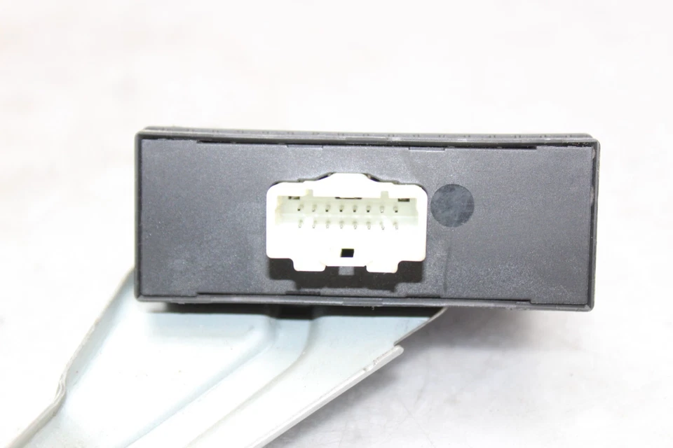 Módulo sensor de pressão dos pneus 04-08 MAZDA RX8 TRANSMISSÃO MANUAL F310 - Imagem 4 de 4