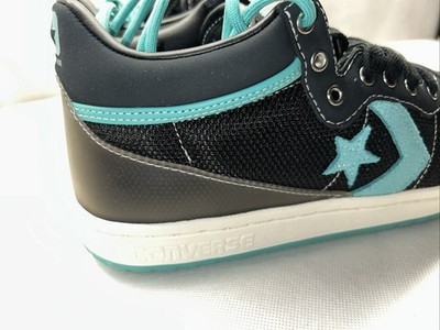 Converse x Liverpool FC Men display picture 2