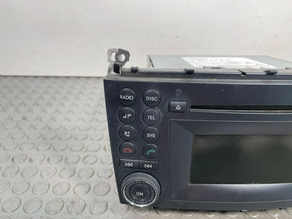 Mercedes-Benz CLC CL203 2009 Radio CD GPS reproductor unidad principal A2038703494 LIQ5600 - Imagen 3 de 4