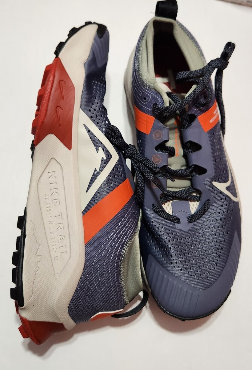 Nike DH0623-006 ZoomX Zegama Trail Running Light Carbon Nike DH0623-006 ZoomX Zegama Trail Running Light Carbon