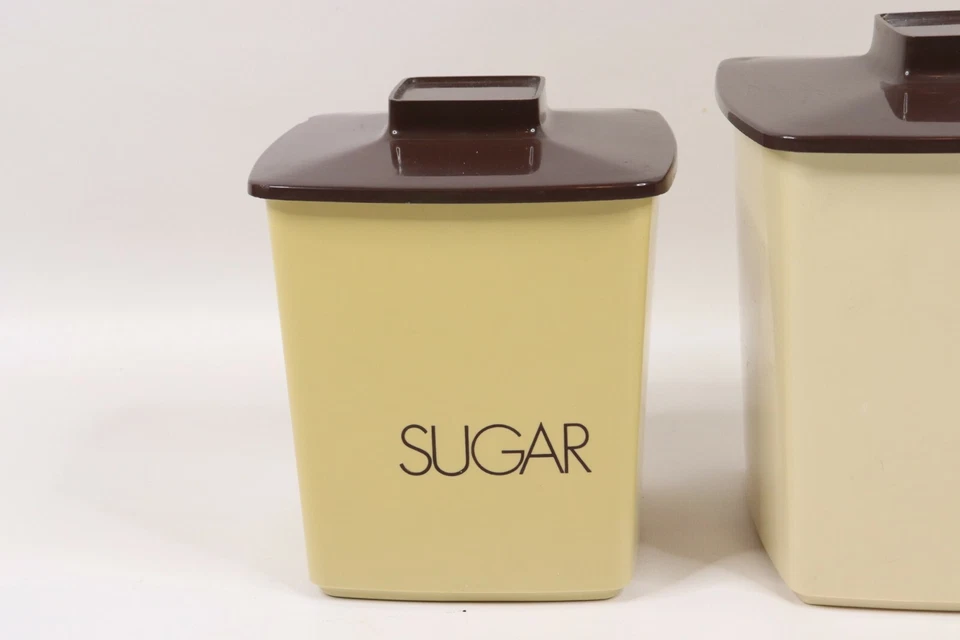 Vintage Anos 70 Meio Século Moderno MCM Par (2) de Tampas de Latas Farinha Bege Açúcar - Imagem 3 de 4