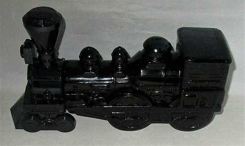 AVON Collectable Decanter "THE GENERAL 4-4-0" W/ Wild Country After Shave - Picture 3 of 3