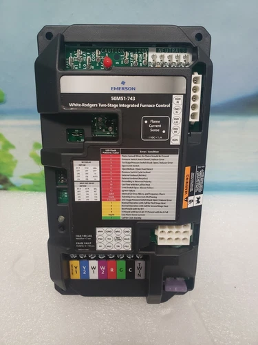 OEM Emerson White Rodgers Furnace 2Stg Control Circuit Board 50A51-225 156-40653