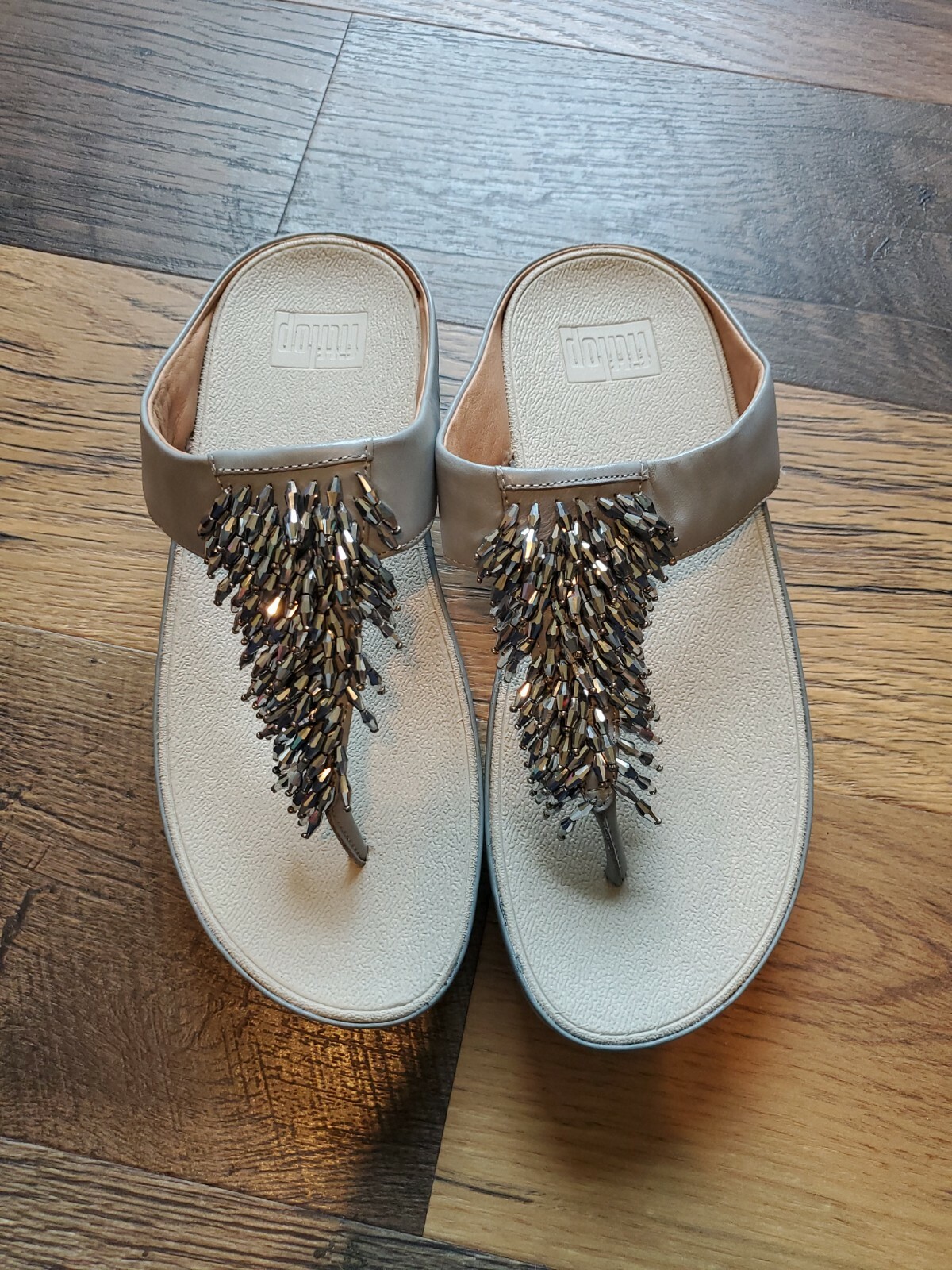 fitflop rumba toe thong sandals