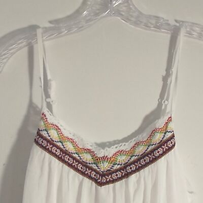 NWT New line Bohemian  Romantic Embroidered white sheath dress junior medium