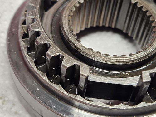 MG MGB 1968-80 4 synchro non-OD Gearbox Transmission 3rd /4th Gear Sliding Hub - Picture 5 of 14