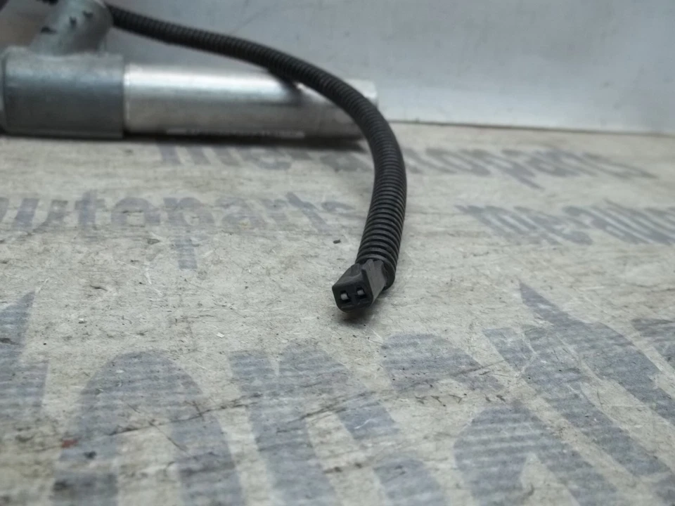 2007-2009 CADILLAC SRX OEM DRIVER SIDE LEFT FRONT SEAT BELT BUCKLE LOCK LATCH - Imagem 2 de 4