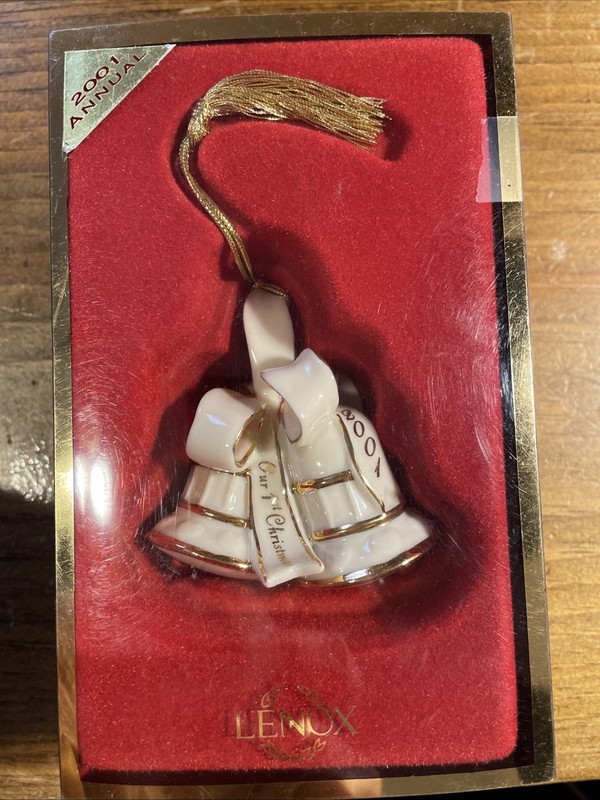 Lenox 2001 Our 1st Christmas Together Wedding Bells Design Ornament
