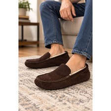 UGG Men's Ascot Slipper in a brown or espresso suede finish size 12