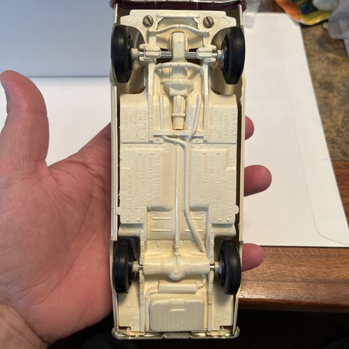 1966 Ford Falcon Futura Sports Coupe Plastic Promo Model 1/25 Scale Ivory Color - Picture 10 of 11