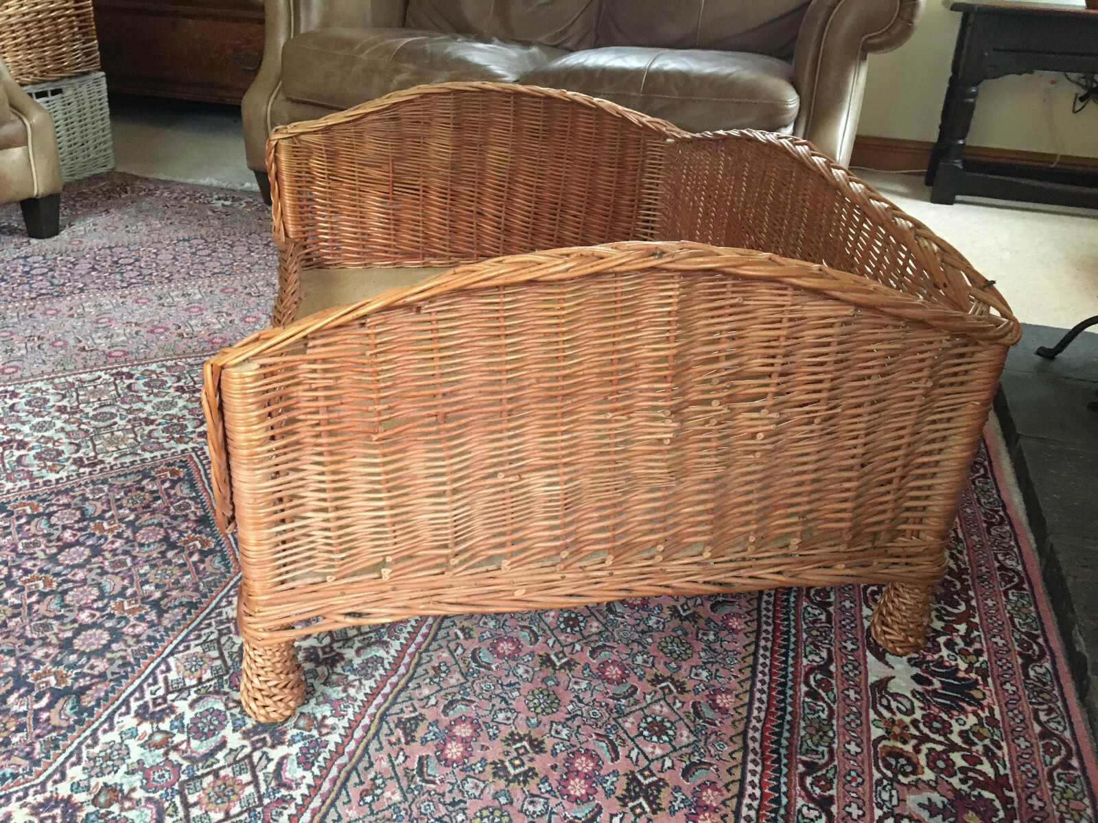 Large Wicker Dog Bed Basket. 2'9" x 2' eBay