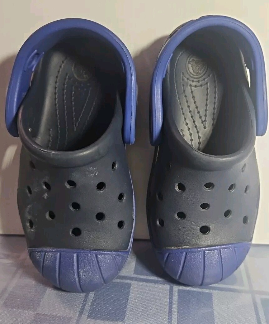 CROCS Kids Classic Clog in Navy Blue size 11 s-l400.jpg main image 4