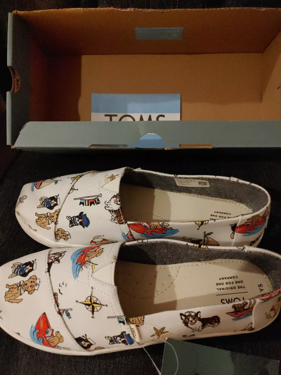 Toms dog deals print shoes