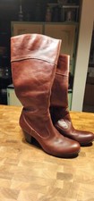 B.O.C womens Knee High Brown Leather Boots Sz 10