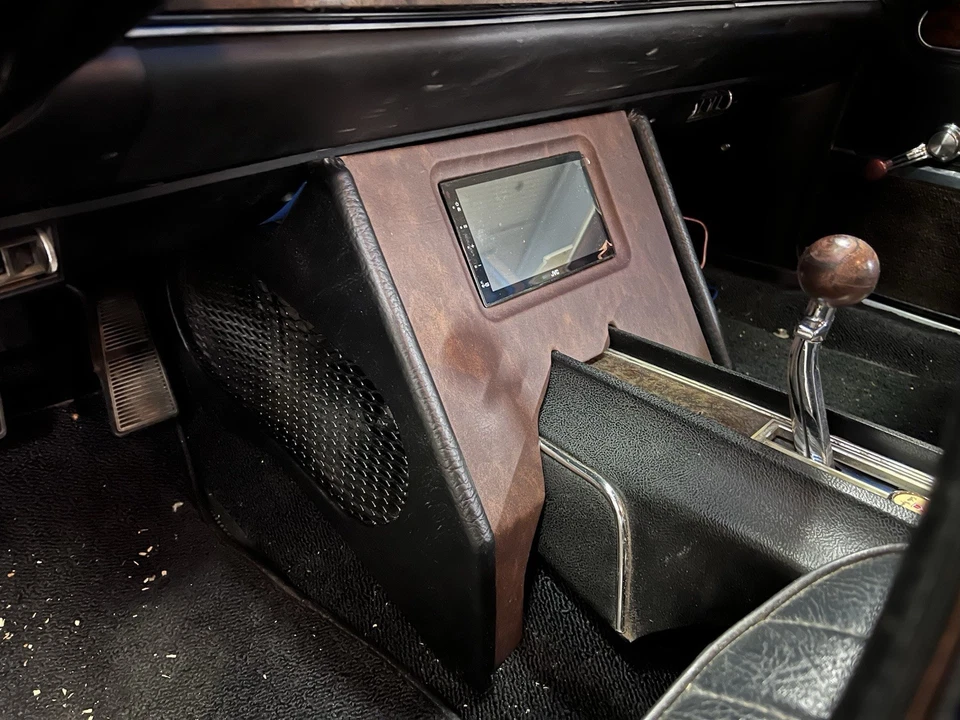 Oldsmobile Cutlass 1970-1972 consola central Foto 3 de 4