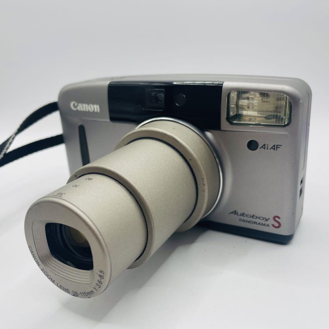 Canon Autoboy S 35mm Point & Shoot Film Camera with Case Canon Autoboy S 35mm Point & Shoot Film Camera with Case