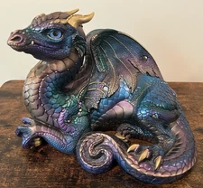 Windstone Editions Old Warrior Dragon 1977 Pena 10.5" x 9" x 7.5"