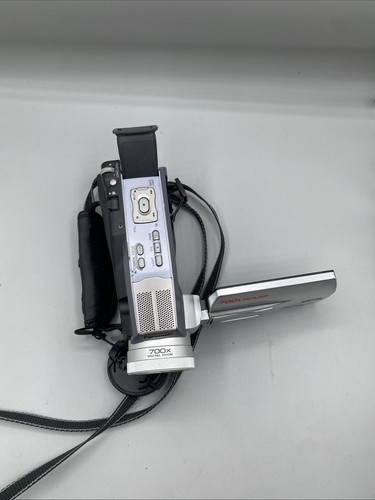 Panasonic PV-DV520 Silver 700x Digital Zoom Mini DV Palmcorder For Parts Only - Picture 13 of 13