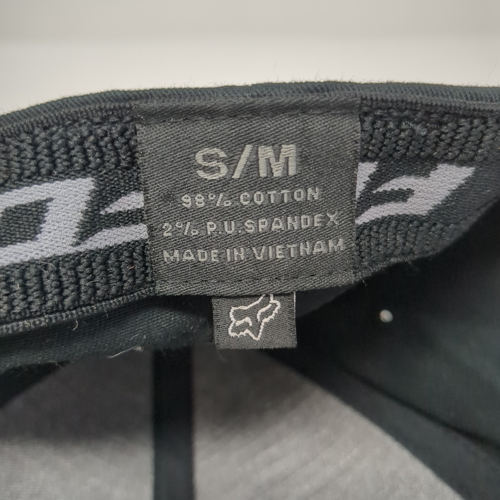 Fox Fitted Baseball Hat Solid Black Medium Embroi… - image 9