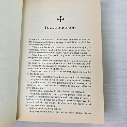 Margaret Weis & Tracy Hickman Present Treasures of Fantasy PB Book Anthology - Picture 12 of 14