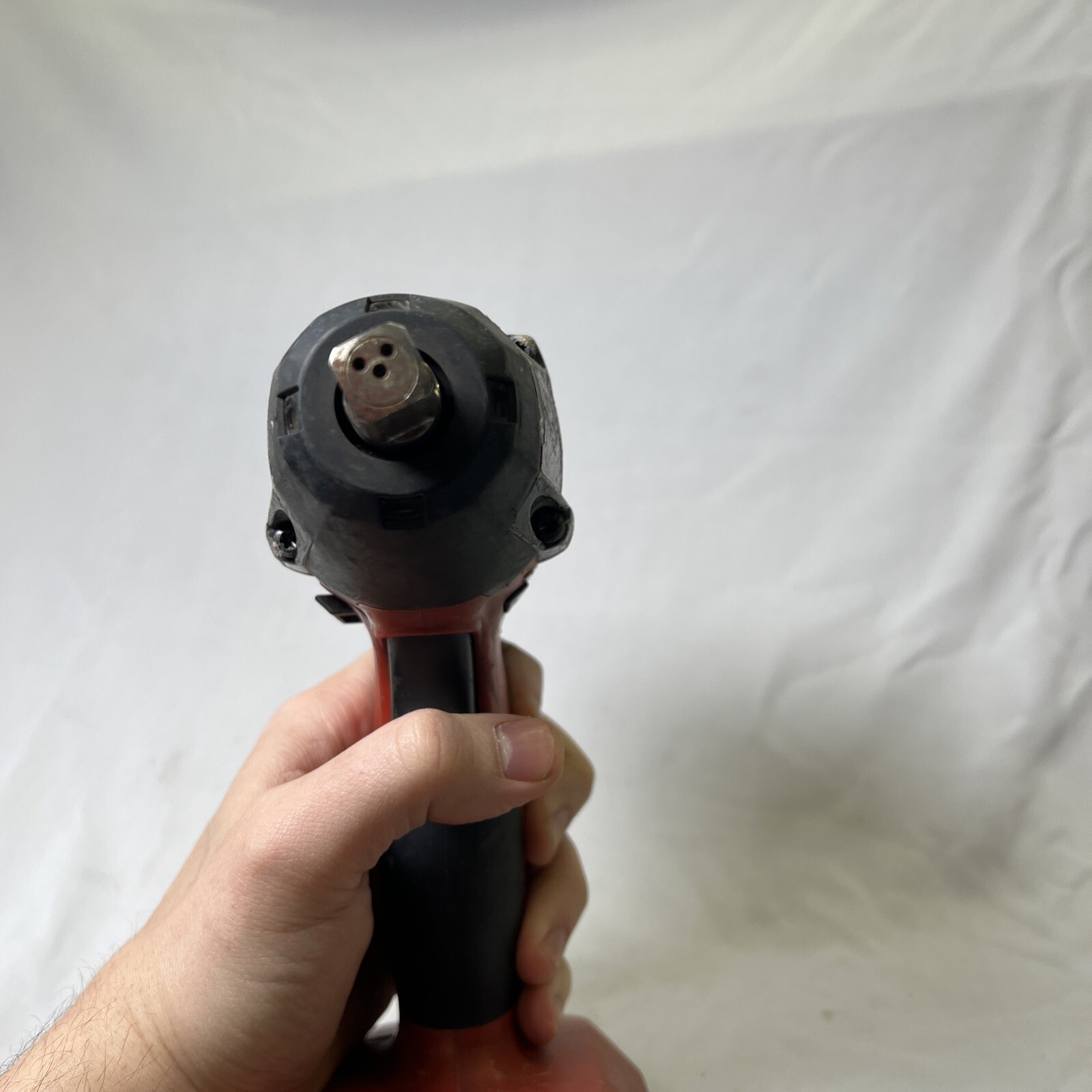 HILTI SIW (6ATA22) 21.6V CORDLESS IMPACT WRENCH TOOL ONLY FREE