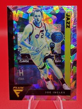 Joe Ingles Milwaukee Bucks 2020-21 Flux Silver Cracked Ice Parallel