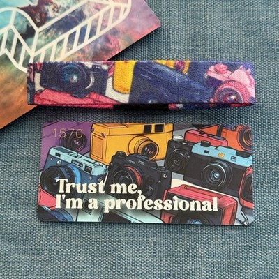 New! ZOX Single *TRUST ME I M A PROFESSIONAL* Size MEDIUM Wristband w/ Card  