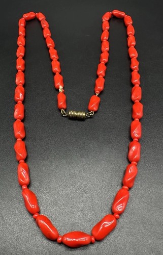 Vintage Kirschrot Tschechische Glasperlen Halskette 28 Zoll - Bild 1 von 7
