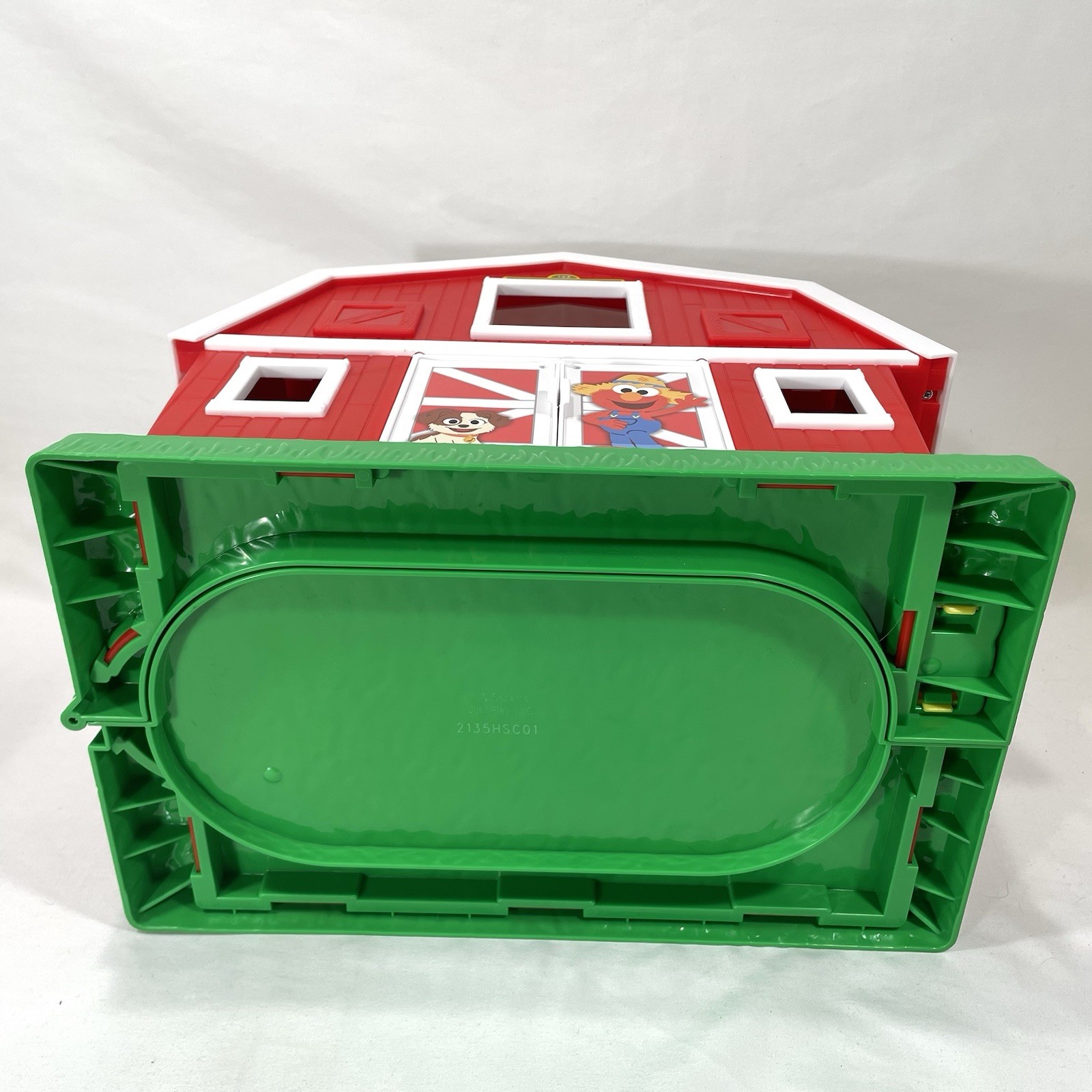 Just Play Sesame Street Farm Barn Set w/ 5 Figures Elmo Cookie Monster BRAND NEW