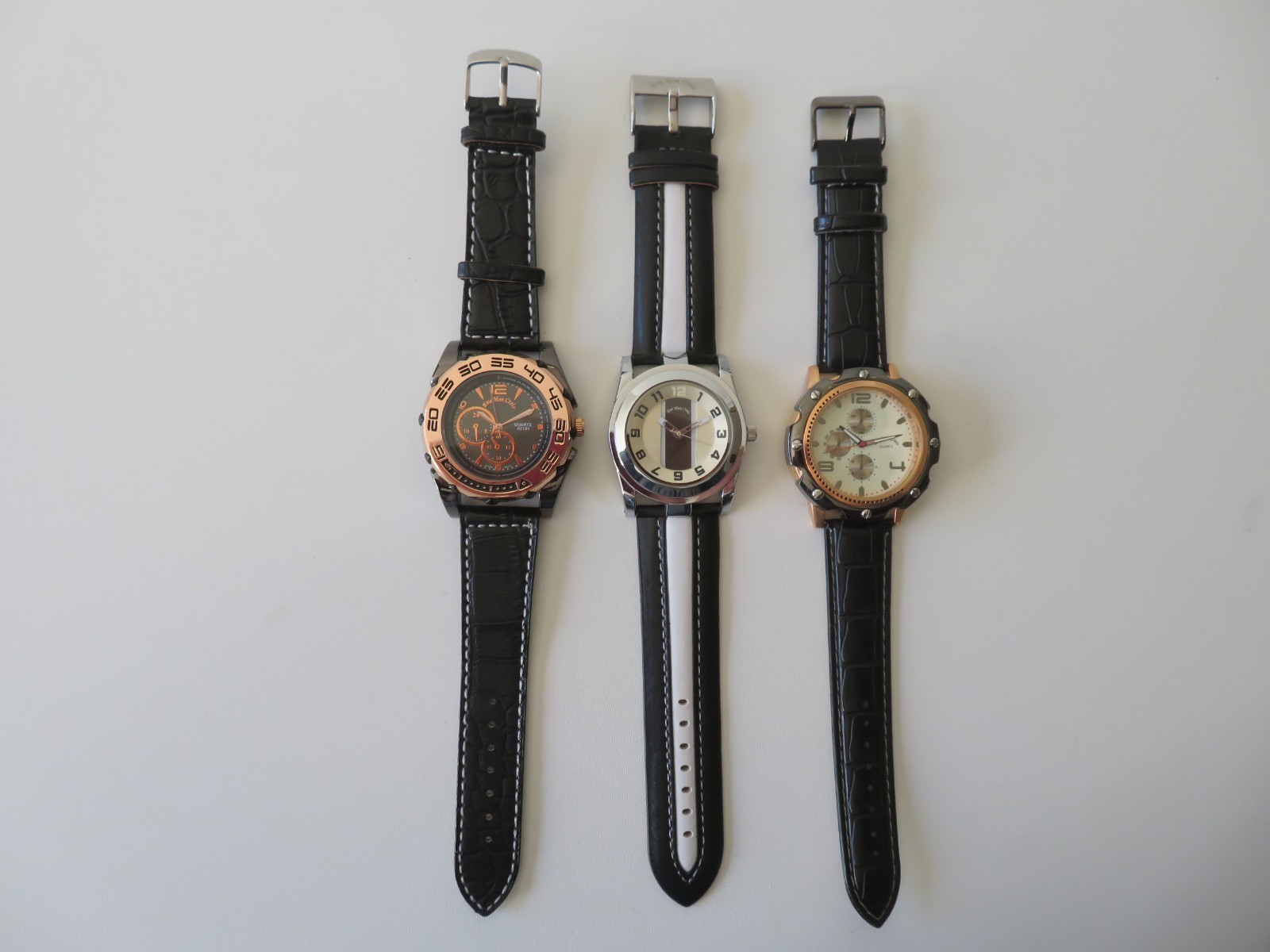 Lot de 3 montres homme EVE MON CROIS neuves avec boîtier en acier de 40mm