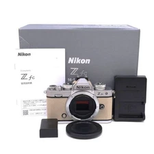 Nikon Zfc Body Silver w/ 45644 Shot 644520