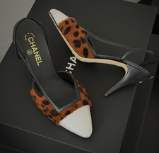 Chanel 2026 Métiers D’Art 2026 Pony Hair Slingbacks 37.5 C | G47425-B24850-UB102