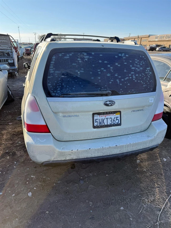 Conjunto de limpador de ar usado serve: 2007 Subaru Forester 2.5L sem turbo grau A - Imagem 2 de 4