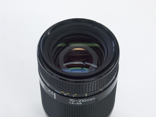 Nikon Nikkor obiettivo AF 70-210 mm f/4.0-5.6 - Foto 3 di 6
