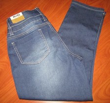 NEW MUDD GIRLS 3-BUTTON CROP JEGGING MID RISE MEDIUM WASH JEANS 16