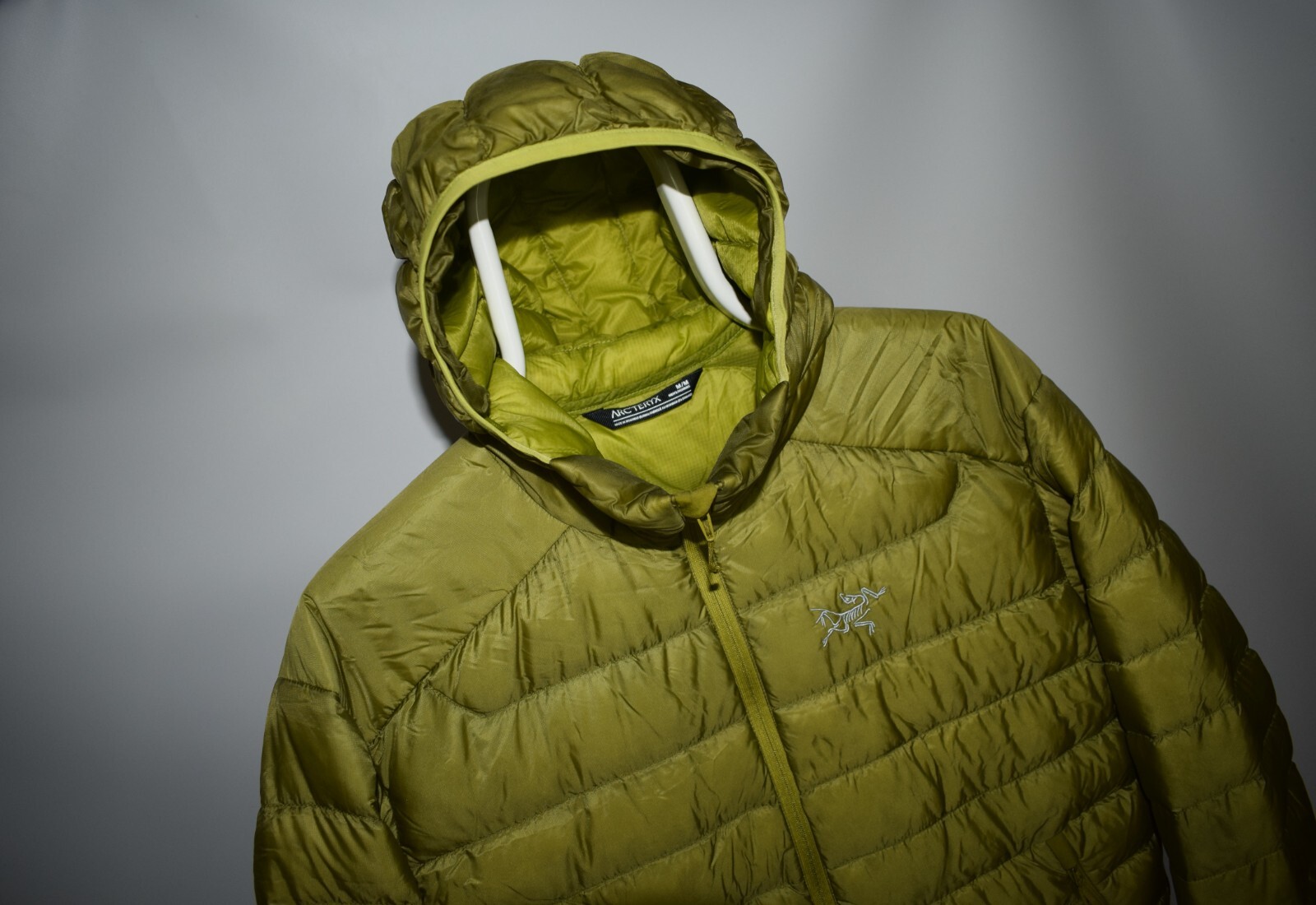 ARC'TERYX Piumino Arcteryx Cerium LT con cappuccio Gorpcore uomo verde medio full zip puffer