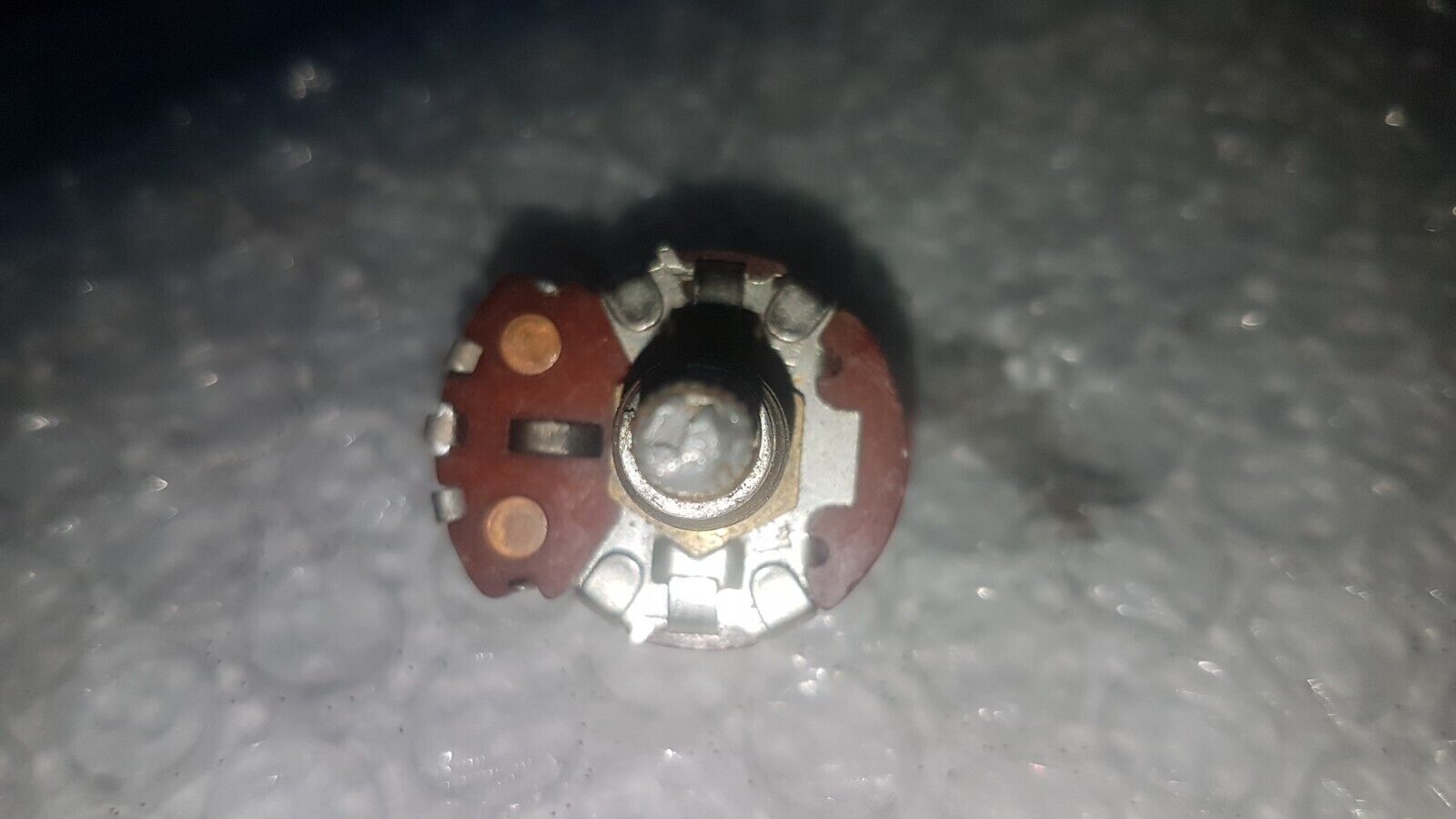 Foto 5 di 8